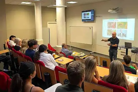 executive master fintech solutions barcelona technology school