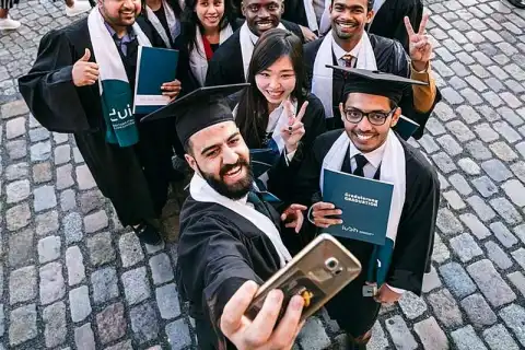 Master Management apply for international students