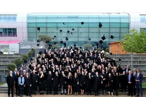 MBA Human Resource Management apply for international students