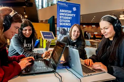 bachelor computer games technology abertay university