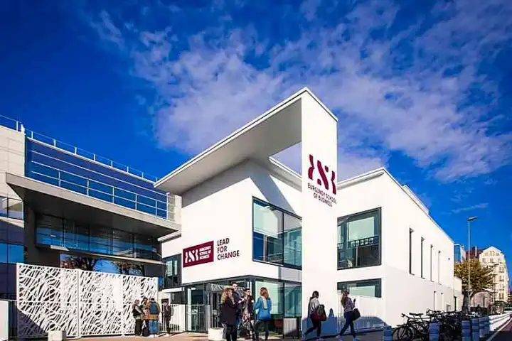 burgundy school business bsb degree