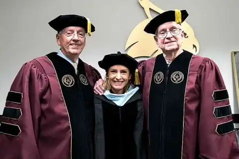bachelor journalism degree