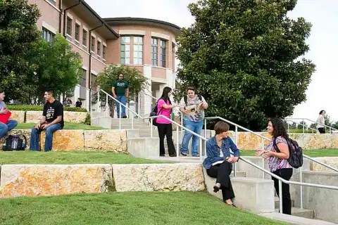 bachelor communication studies apply for international students