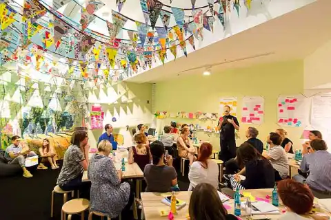 bachelor architecture review