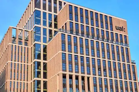 бакалавриат модная спортивная одежда лондонский университет искусств