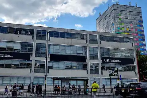 bachelor photography review