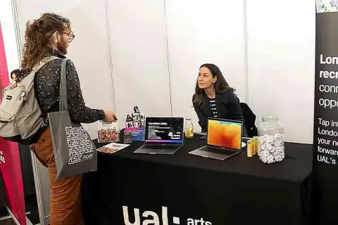 bachelor fashion contour review