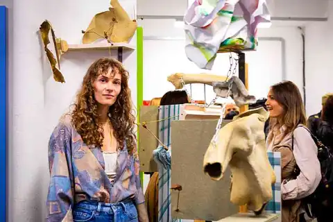 bachelor fashion contour tuition fees