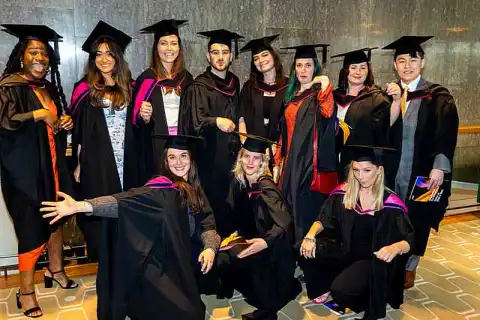 bachelor journalism degree