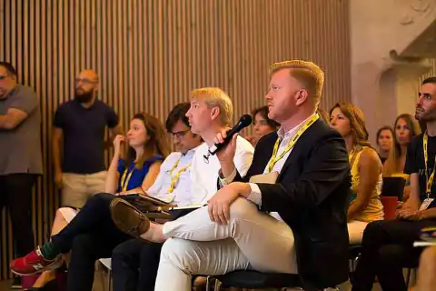 bachelor fine art painting united kingdom