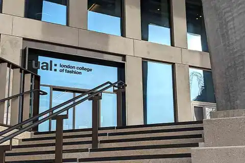 bachelor creative direction for fashion tuition fees