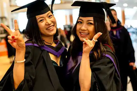 bachelor fashion textiles print review