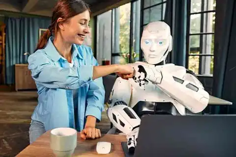 bachelor graphic design communication united kingdom