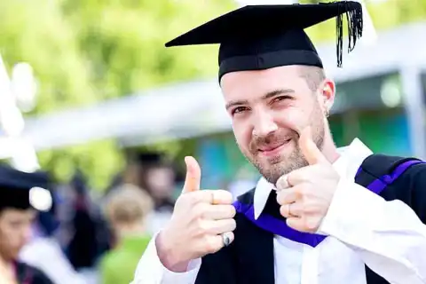 bachelor theatre performance design university of the arts london