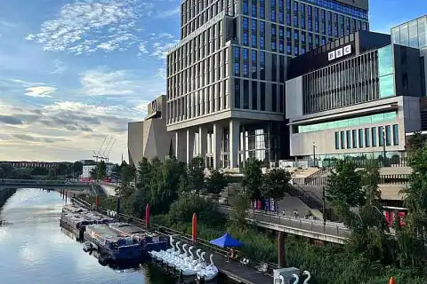 master fashion marketing global cultures tuition fees