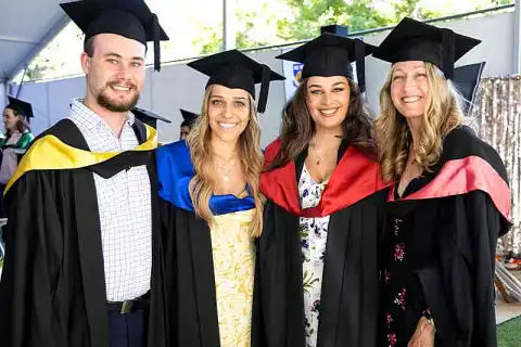 bachelor biomedical science biochemistry molecular biology admission